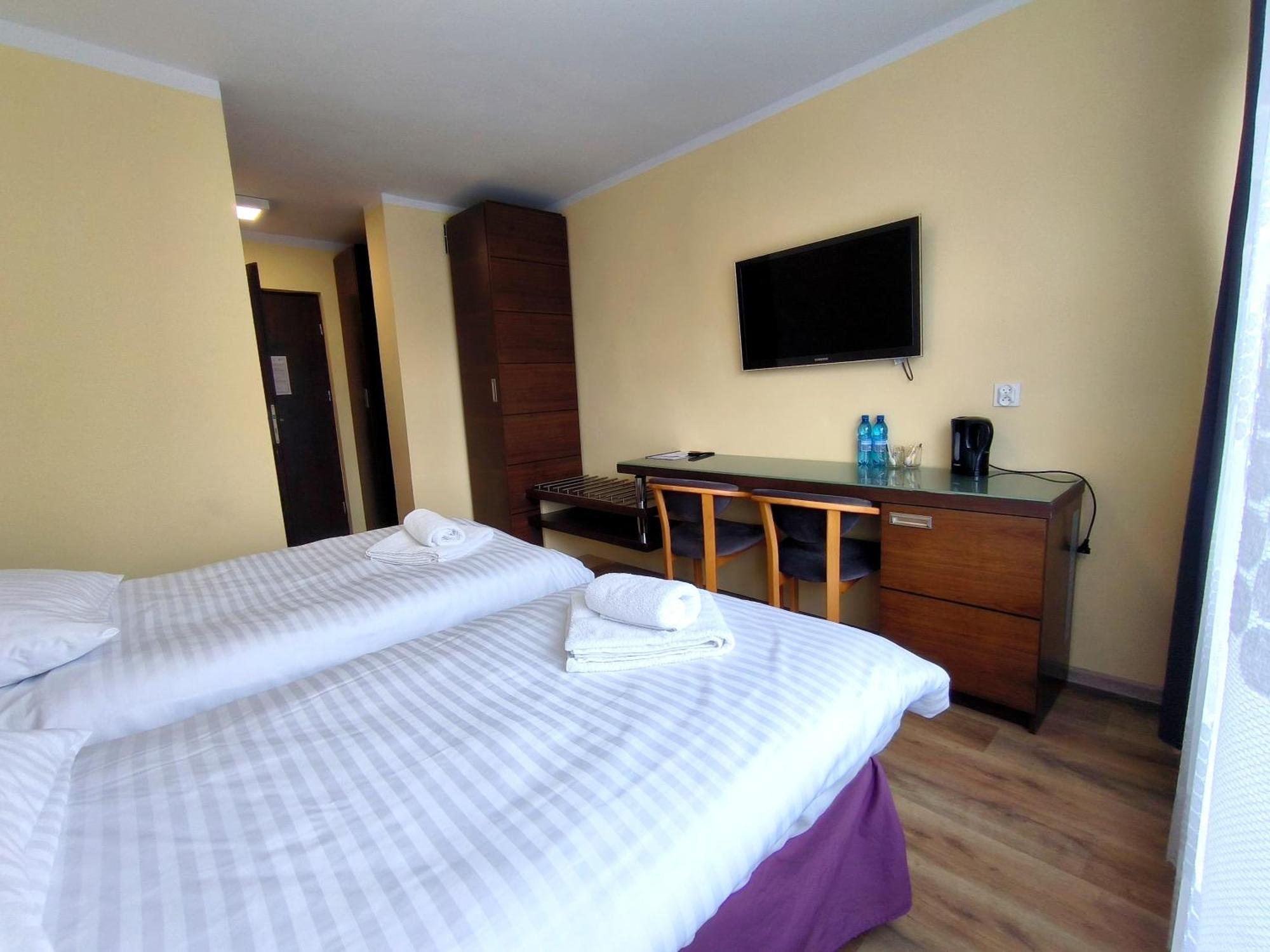 Arkadia Hotel Kielce Luaran gambar